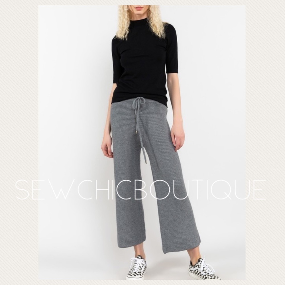 Rib Texture Bell Bottom Sweater Pants Gray